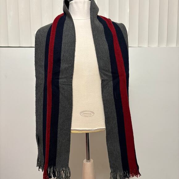 Tommy Hilfiger Men's Gray Blue & Red Classic Scarf 67X8 One Size - Picture 1 of 3
